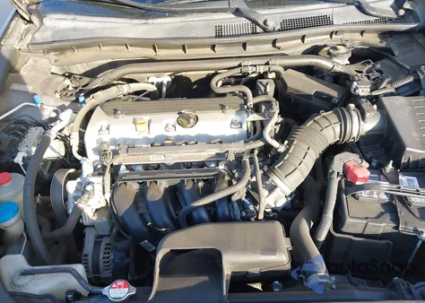 2011 Honda Accord 2.4 Ex-L из США, поврежденный, VIN 1HGCS1B80BA007190